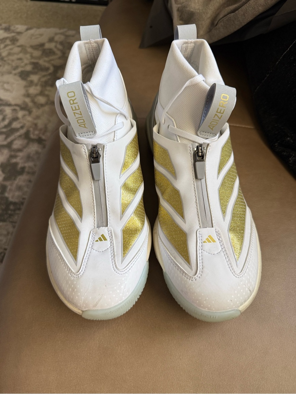 adidas Adizero men's White 2.0 turf shoes size 9.5